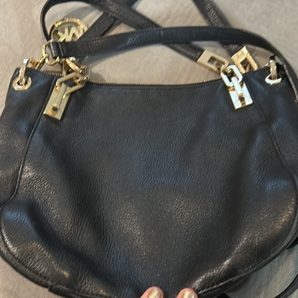 Michael Kors | Brooke Pebbled Blk Leather Satchel - Picture 10 of 10
